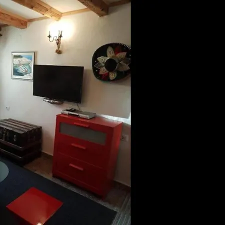 アパート Tempo Colorato - One-bedroom With Terrace *
